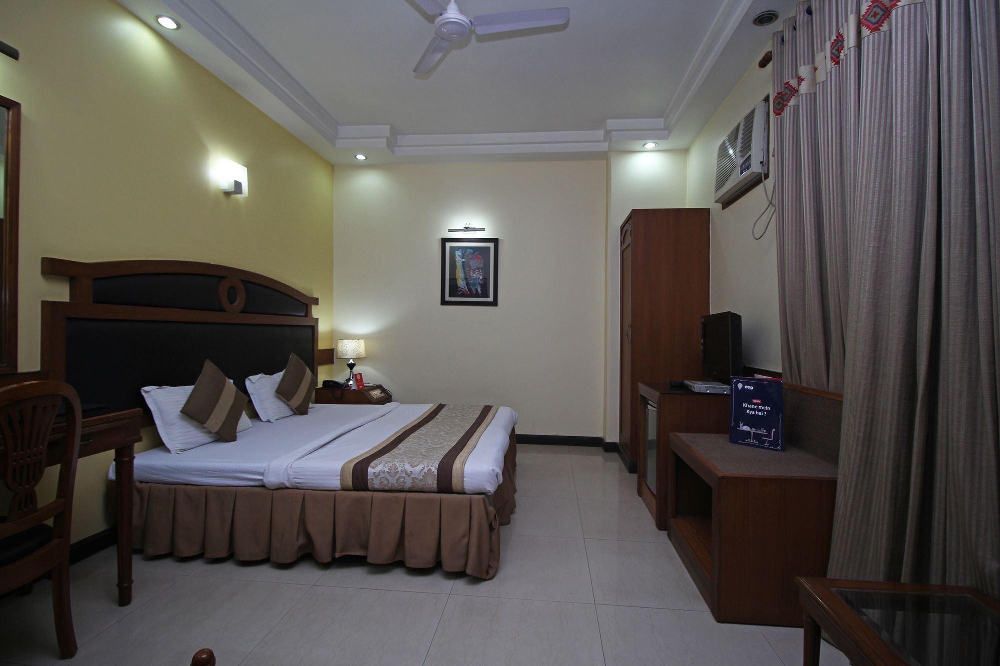 Oyo 6589 Shubhdeep Aashiyana Hotel Gurgaon Bagian luar foto