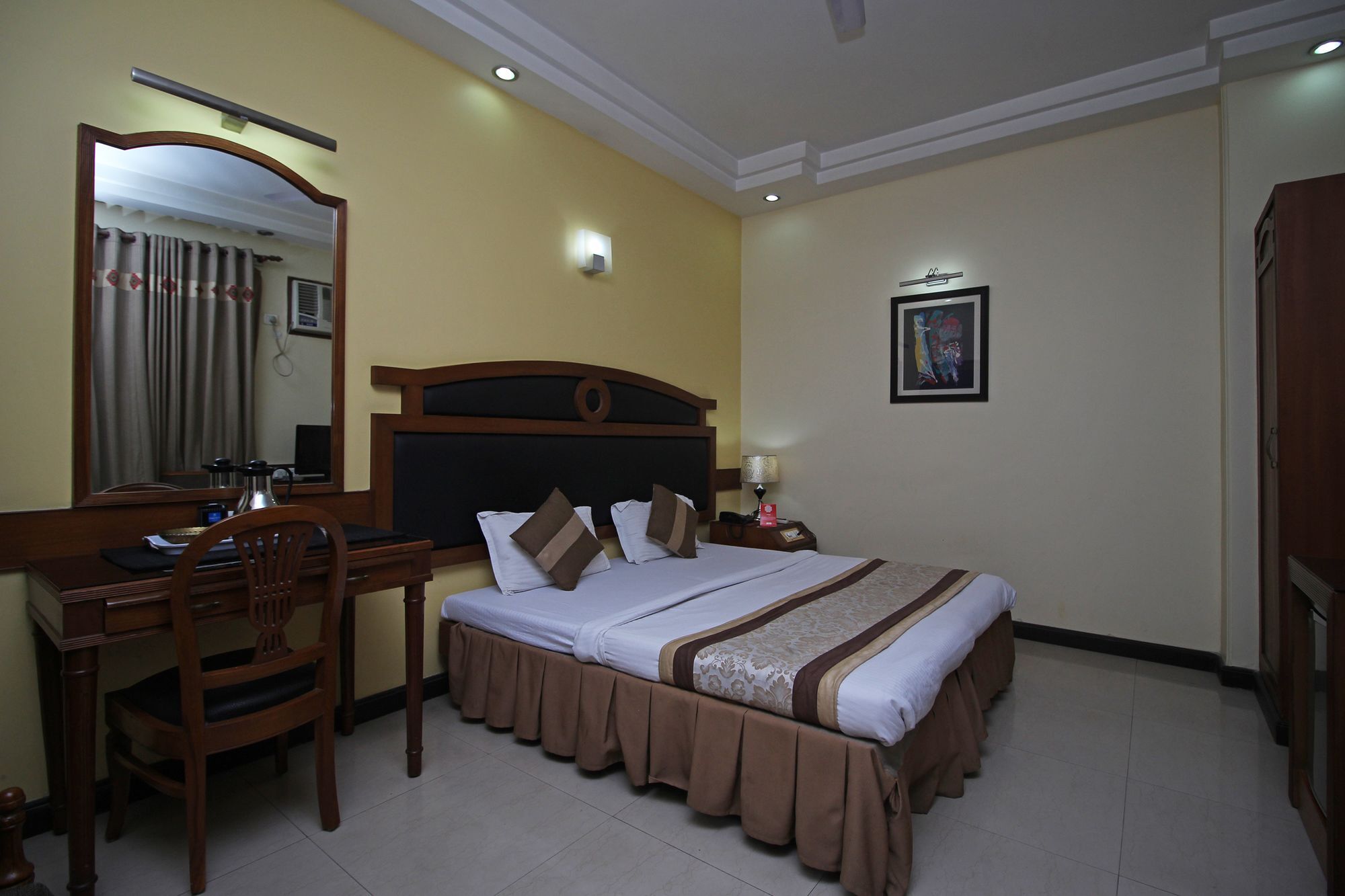 Oyo 6589 Shubhdeep Aashiyana Hotel Gurgaon Bagian luar foto